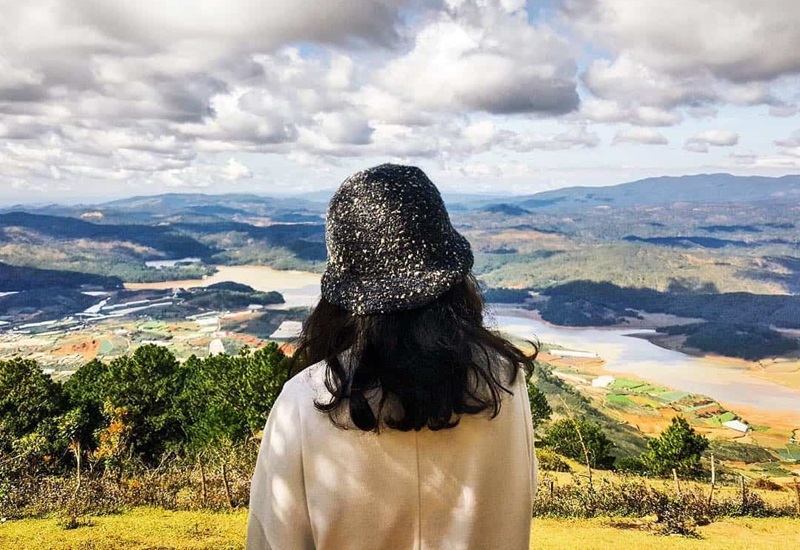 Discover the majestic beauty of Langbiang mountain in Da Lat, Vietnam