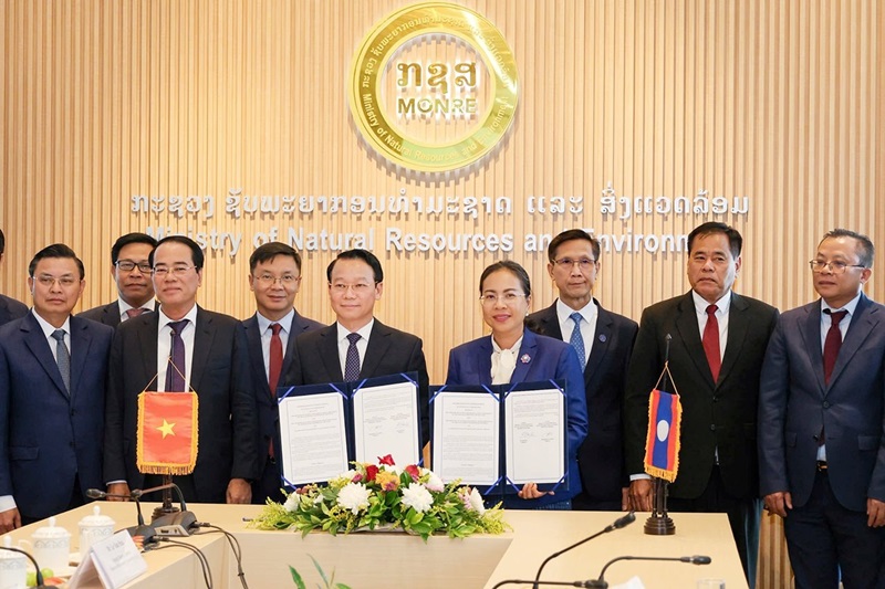 Vietnam, Laos enhance partnership on 7 strategic initiatives in natural resources and environment