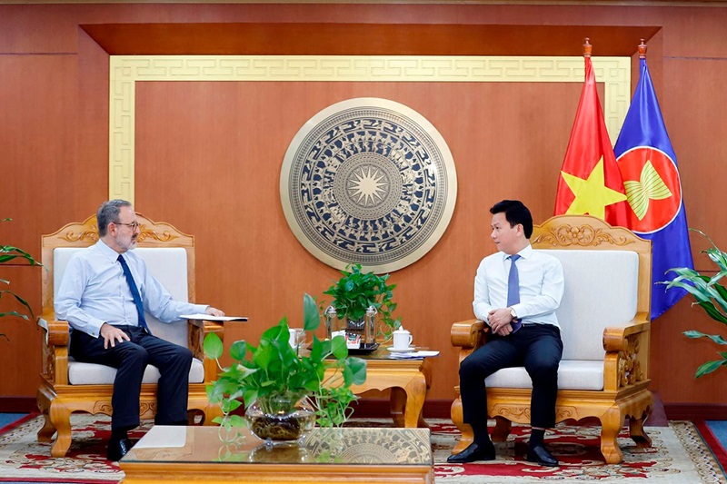 Vietnam - Italy: Enhancing comprehensive cooperation in resources and environment
