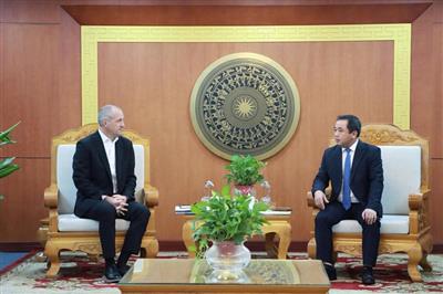 Promoting trade and investment between Vietnam and the state of Iowa